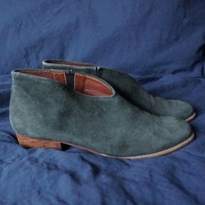 Women's Gray Devex Low Ankle Boots